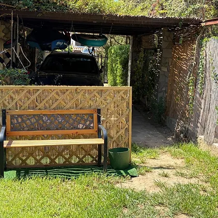 别墅 And Garden, 10 Min From